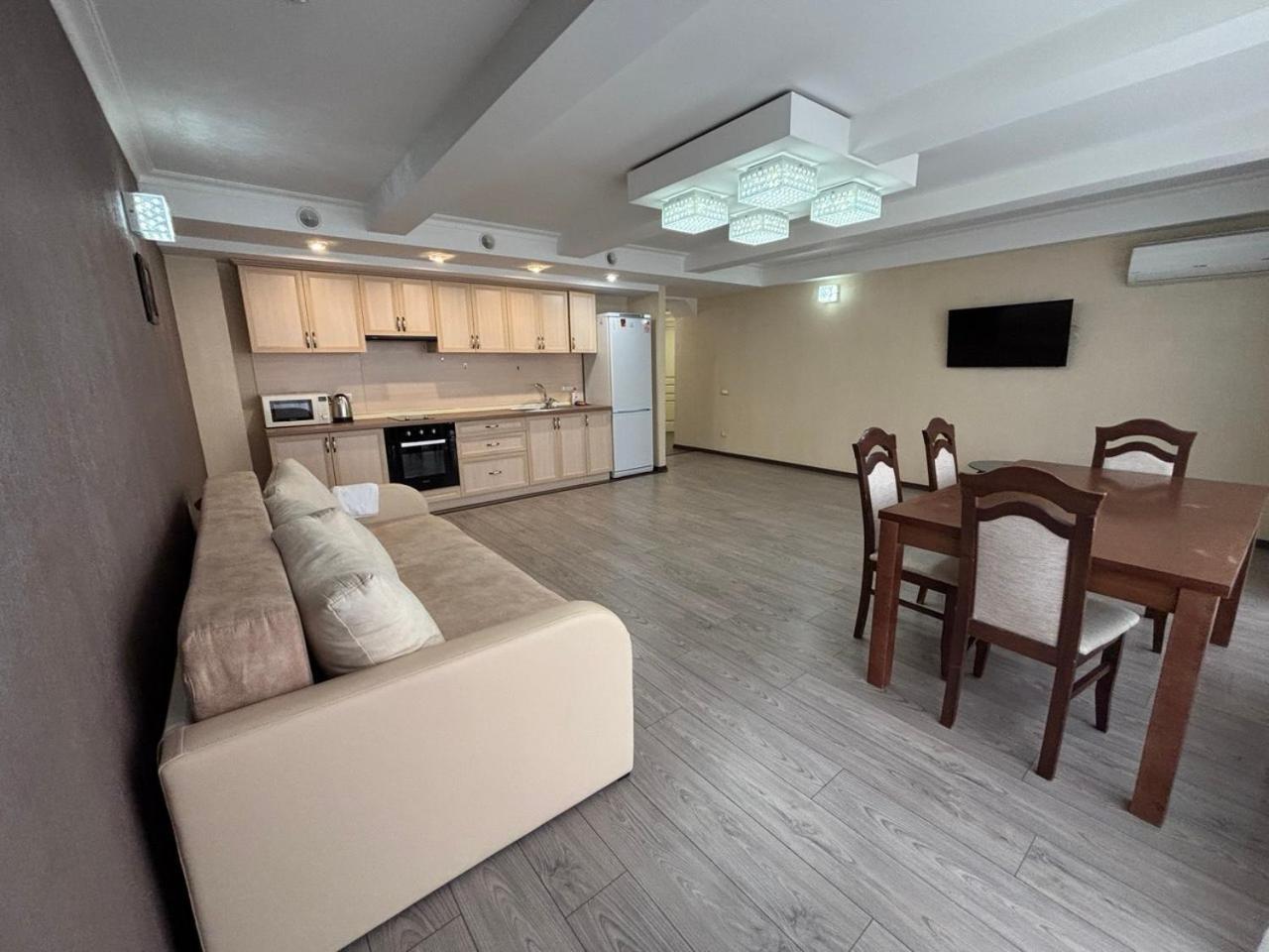 Odeska Astoria Arcadia Apartment *